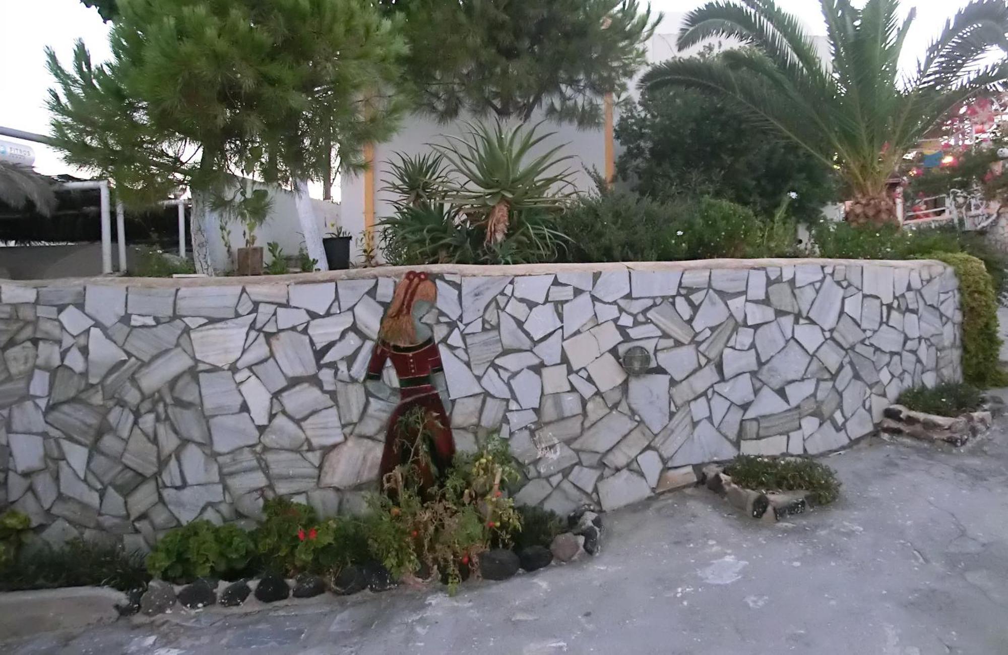 Santorini Camping & Hostel ฟิรา ภายนอก รูปภาพ